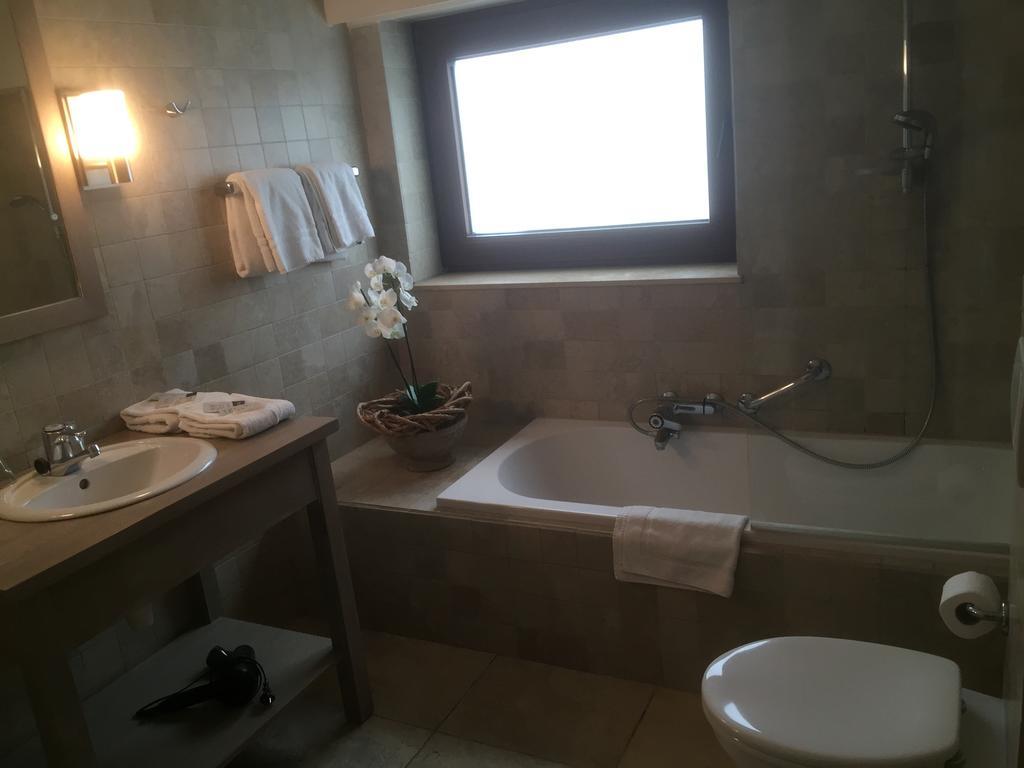 Hotel Atlas Brugge Bagian luar foto