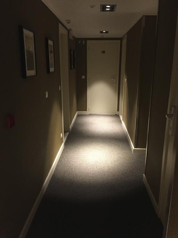 Hotel Atlas Brugge Bagian luar foto