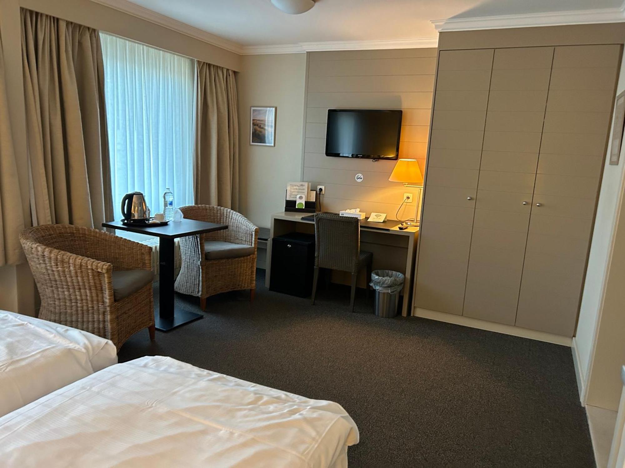 Hotel Atlas Brugge Bagian luar foto