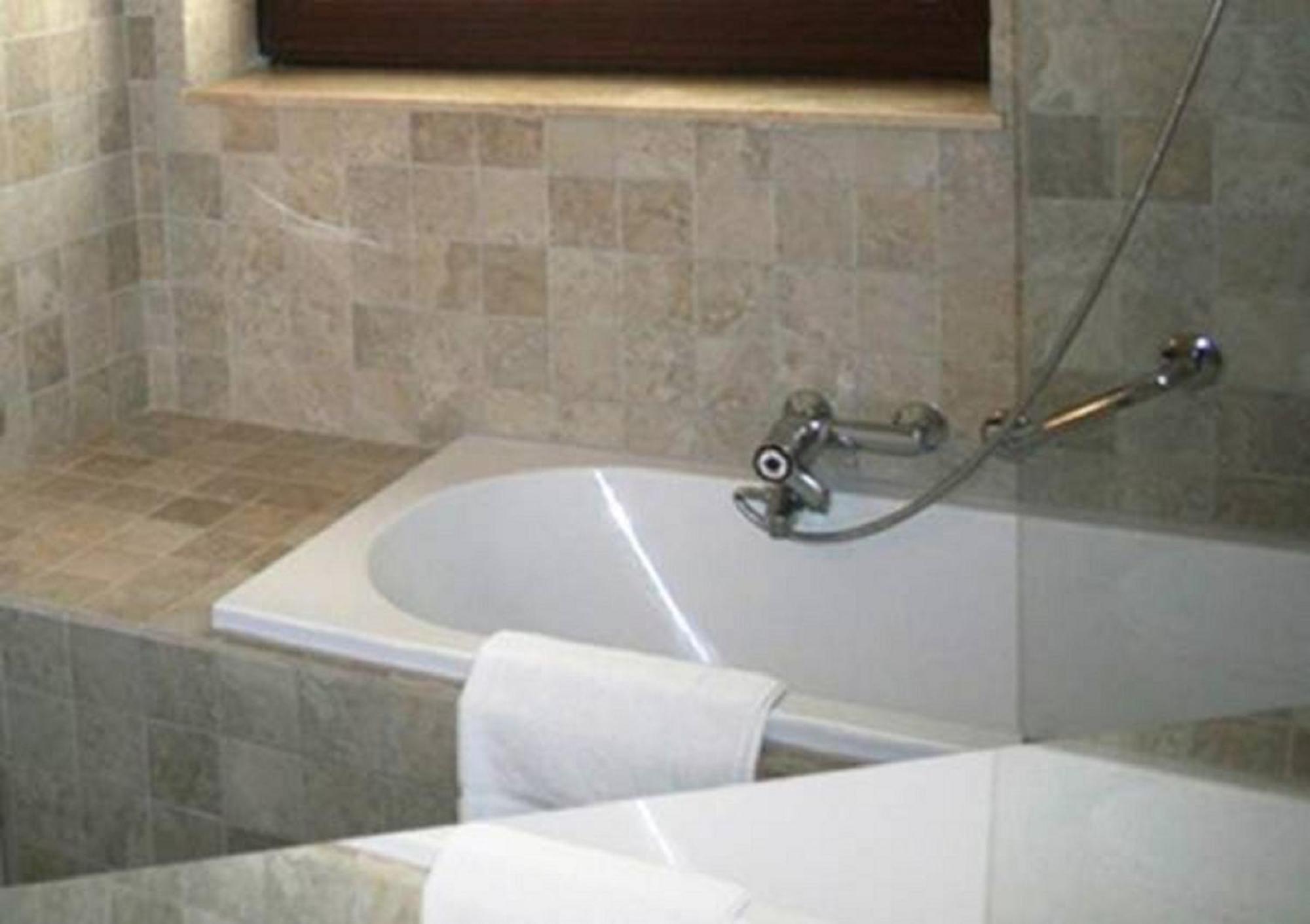 Hotel Atlas Brugge Bagian luar foto